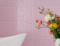 Розови плочки за баня  